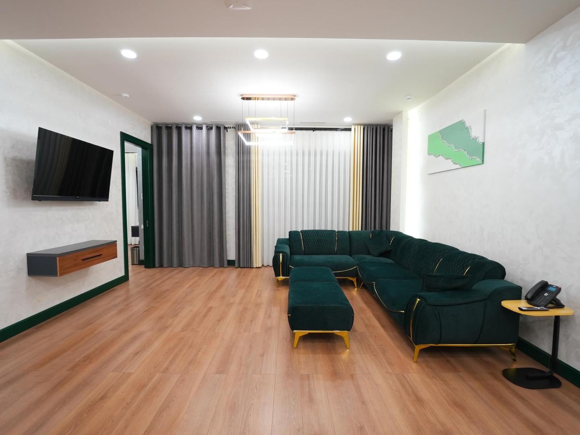 Avant Hotel Tashkent Pool&Spa Ngoại thất bức ảnh
