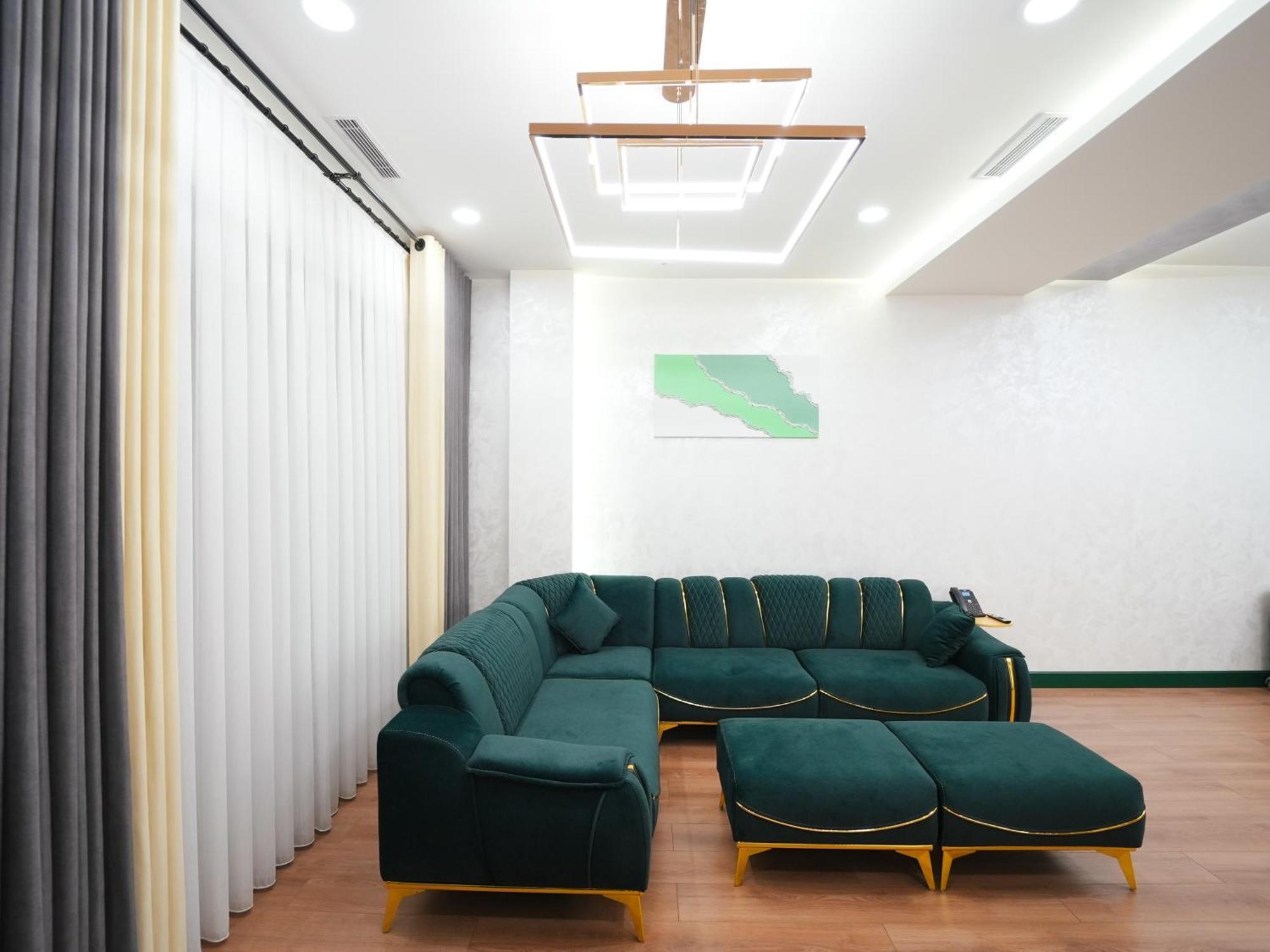 Avant Hotel Tashkent Pool&Spa Ngoại thất bức ảnh
