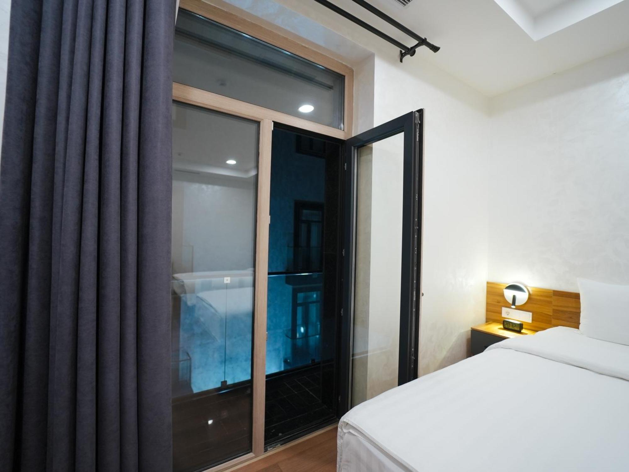 Avant Hotel Tashkent Pool&Spa Ngoại thất bức ảnh