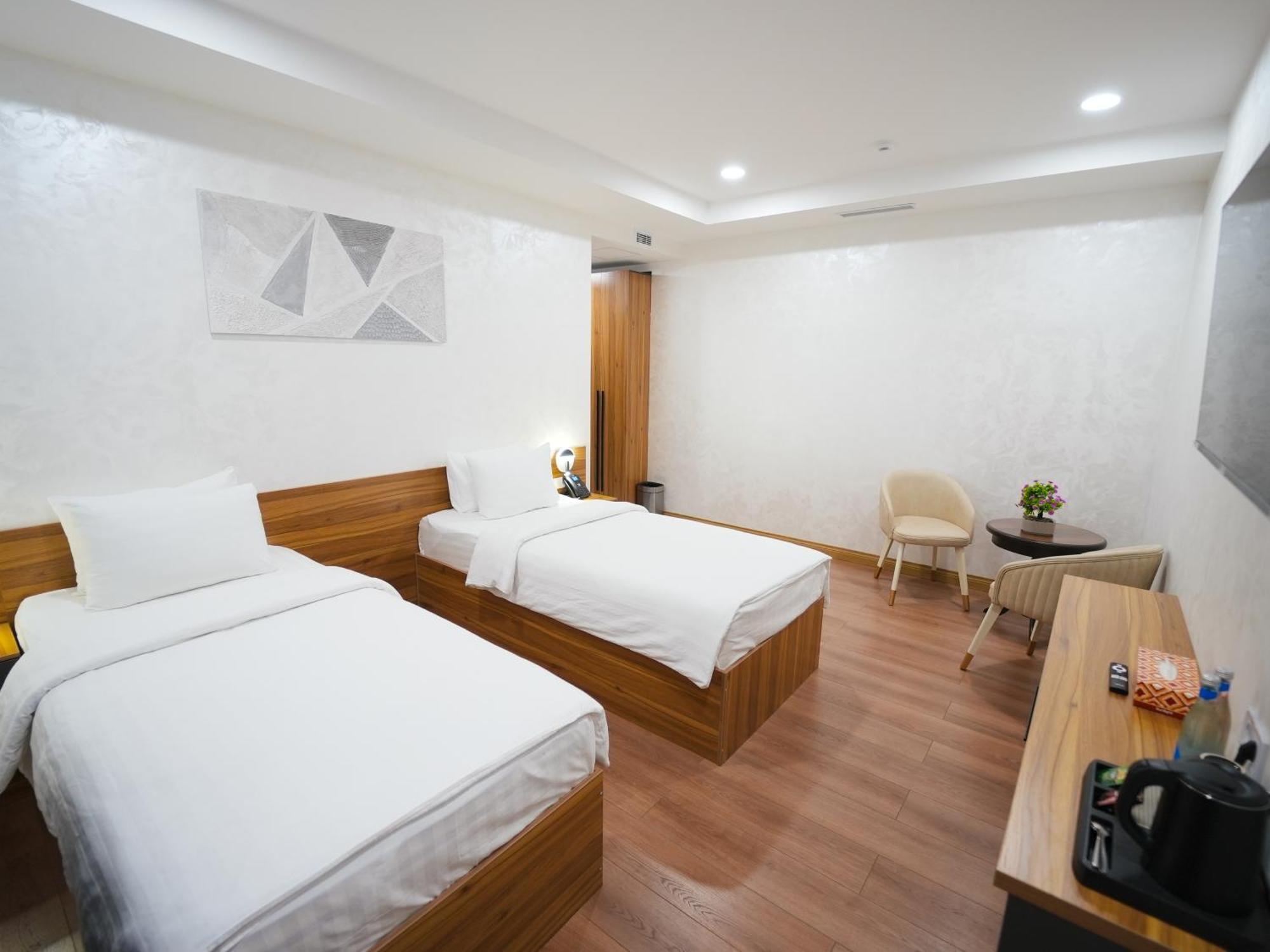 Avant Hotel Tashkent Pool&Spa Ngoại thất bức ảnh